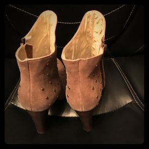 Ankle length boots